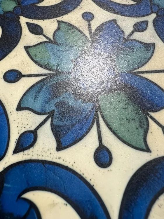 T716 photo 6